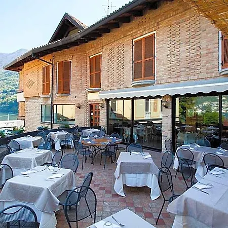 Ristorante Vapore מלון 2*
